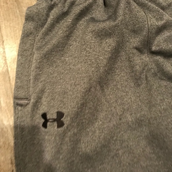 SOLD!!! MENS UNDER ARMOUR SWEATPANTS - Picture 2 of 4
